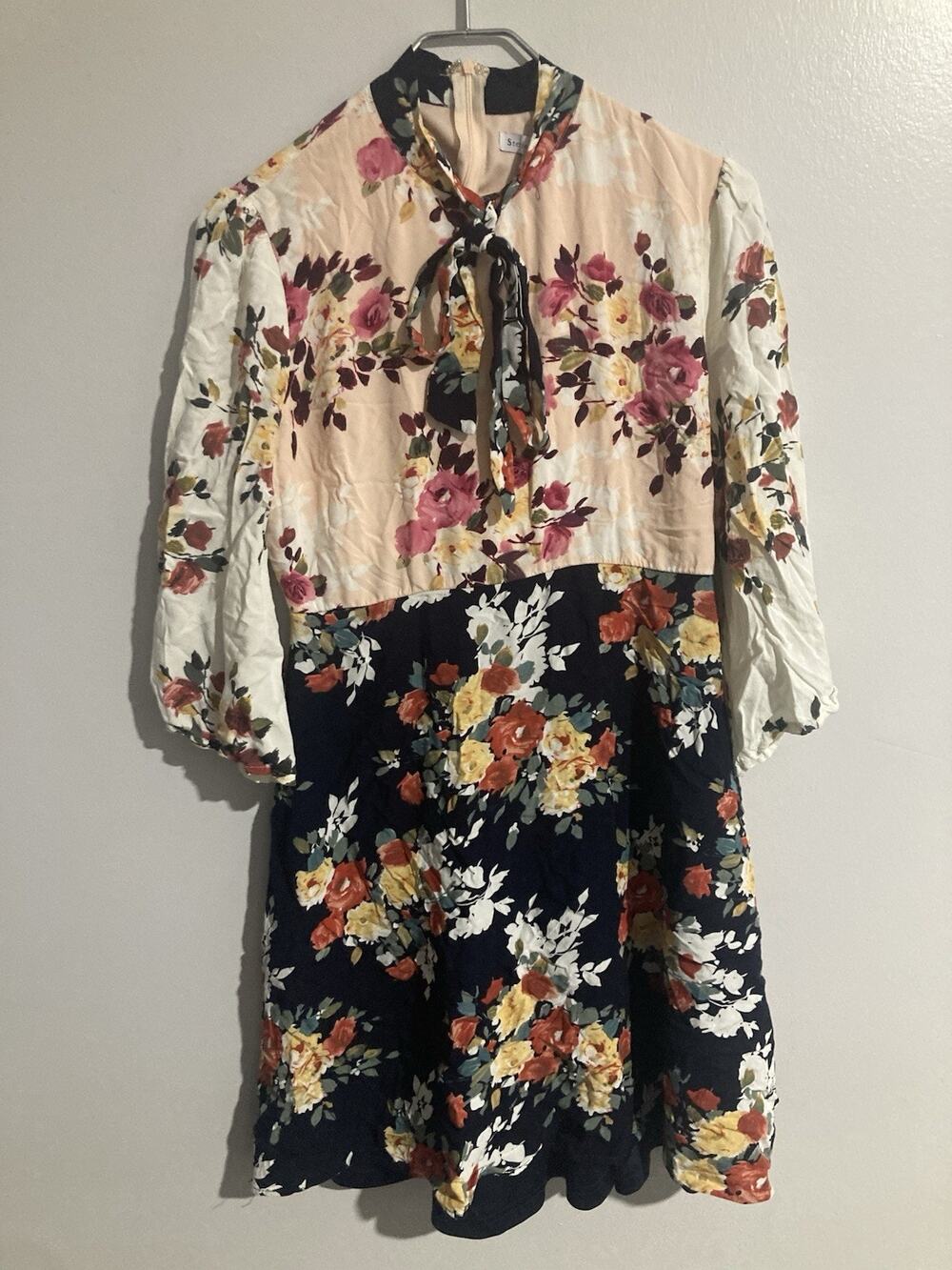 Stevie Hender Floral Neck Bow Fit Flare Dress 70’s Style Stretch Size L